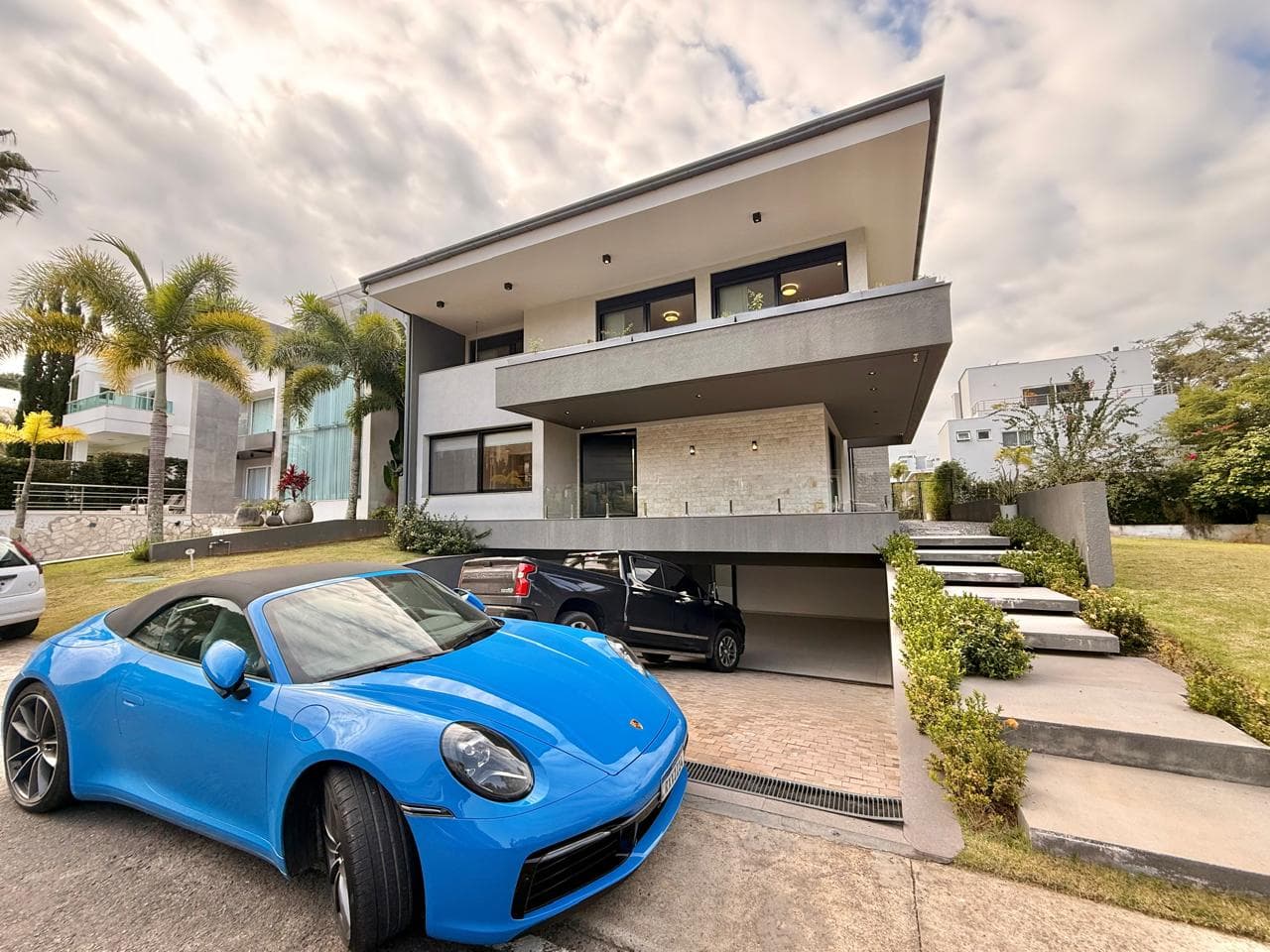 Casa no Cond. Porto Riviera na Praia Brava em Praia Brava